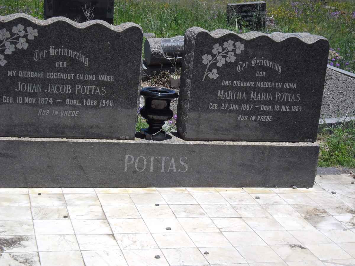 POTTAS Johan Jacob 1874-1940 &amp; Martha Maria 1887-1954