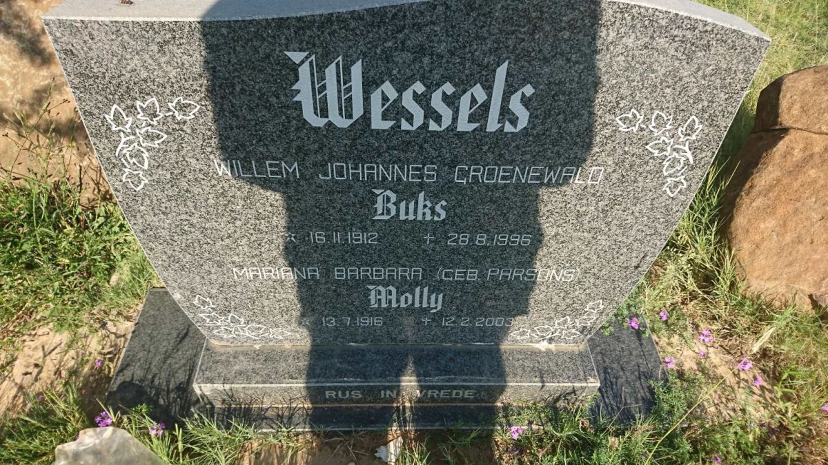 WESSELS Willem Johannes Groenewald 1912-1996 &amp; Mariana Barbara PARSONS 1916-2003