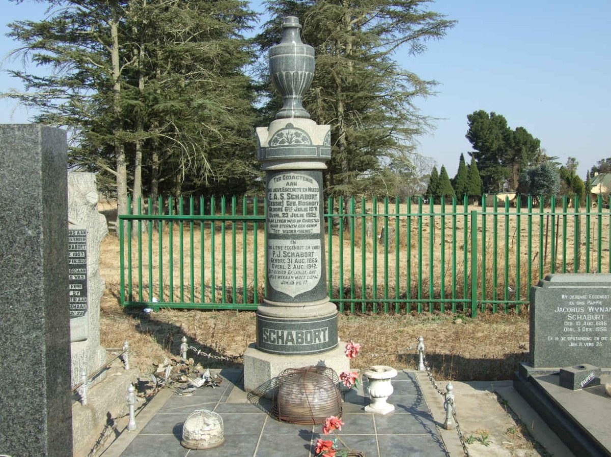 SCHABORT P.J. 1865-1942 &amp; E.A.S. BOSHOFF 1871-1925 :: SCHABORT Sibella Margaretha 1900-1902