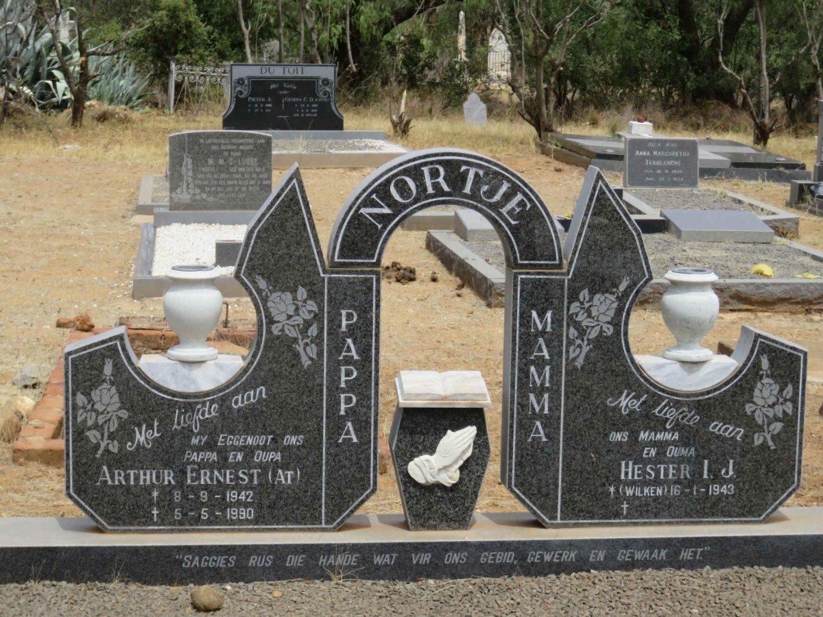 NORTJE Arthur Ernest 1942-1990 &amp; Hester I.J. WILKEN 1943-