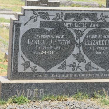 STEYN Daniel J. 1880-1961 &amp; Elizabeth M. PANSEGROUW 1882-1949