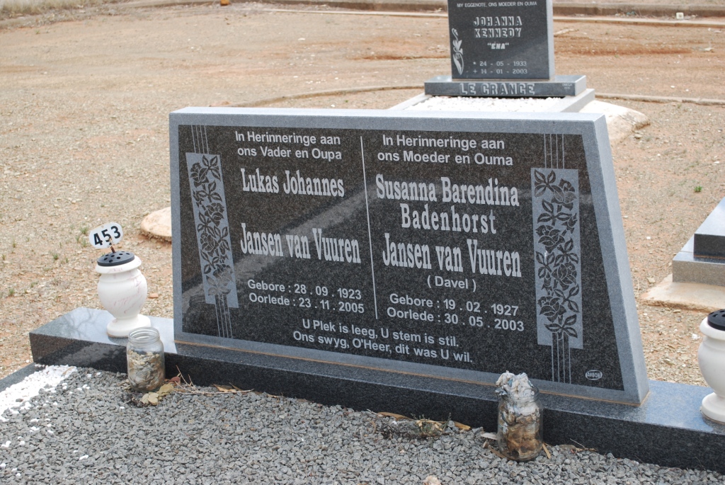 VUUREN Lukas Johannes, Jansen van 1923-2005 &amp; Susanna Barendina Badenhorst DAVEL 1927-2003