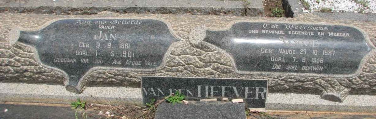 HEEVER Jan, van den 1881-1961 &amp; Sannie NAUDE 1887-1956