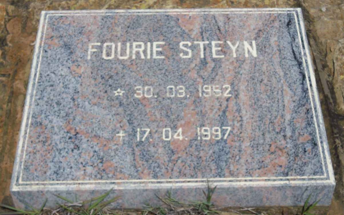 STEYN Fourie 1952-1997