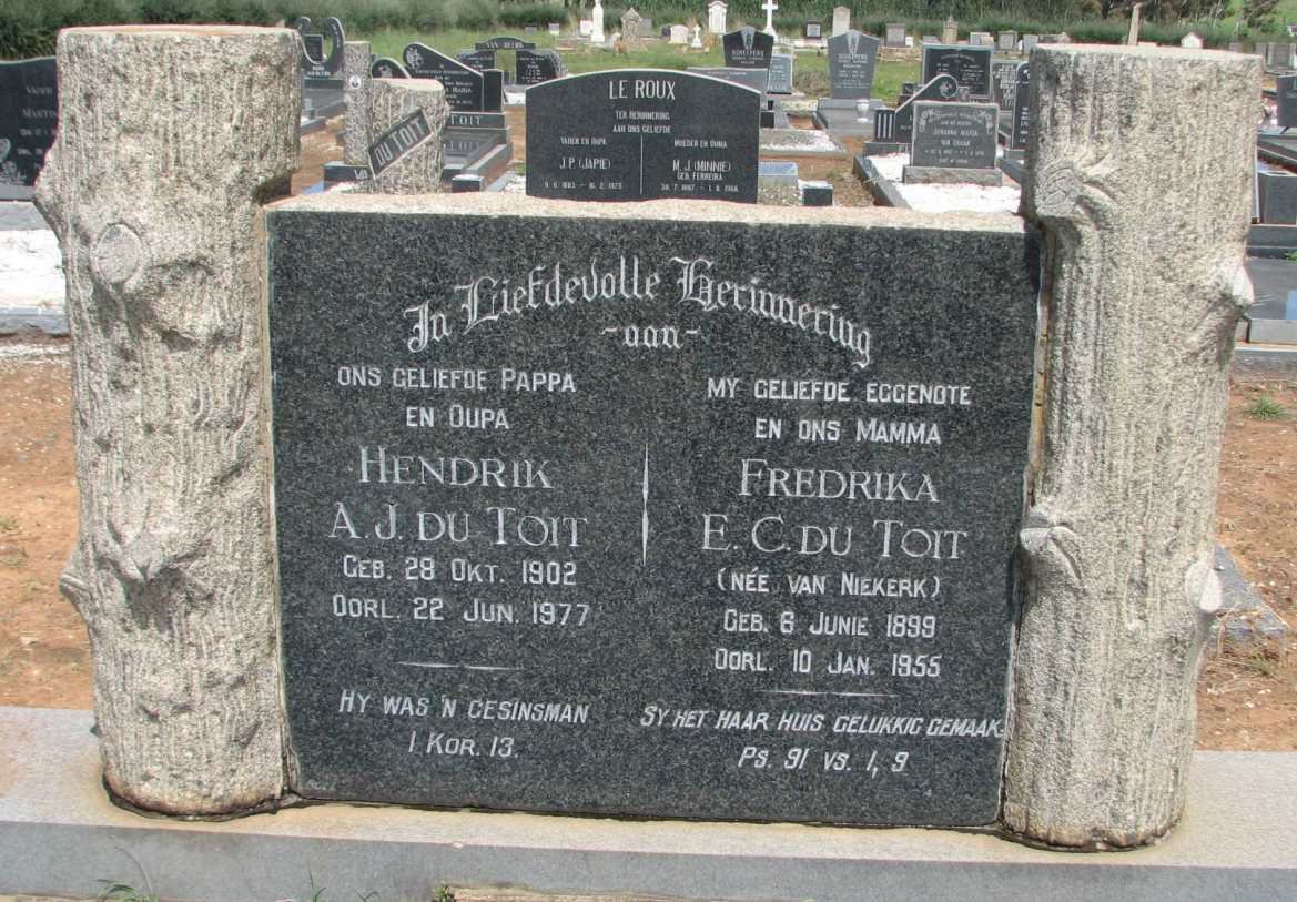 TOIT Hendrik A.J., du 1902-1977 &amp; Fredrika E.C. VAN NIEKERK 1899-1955 