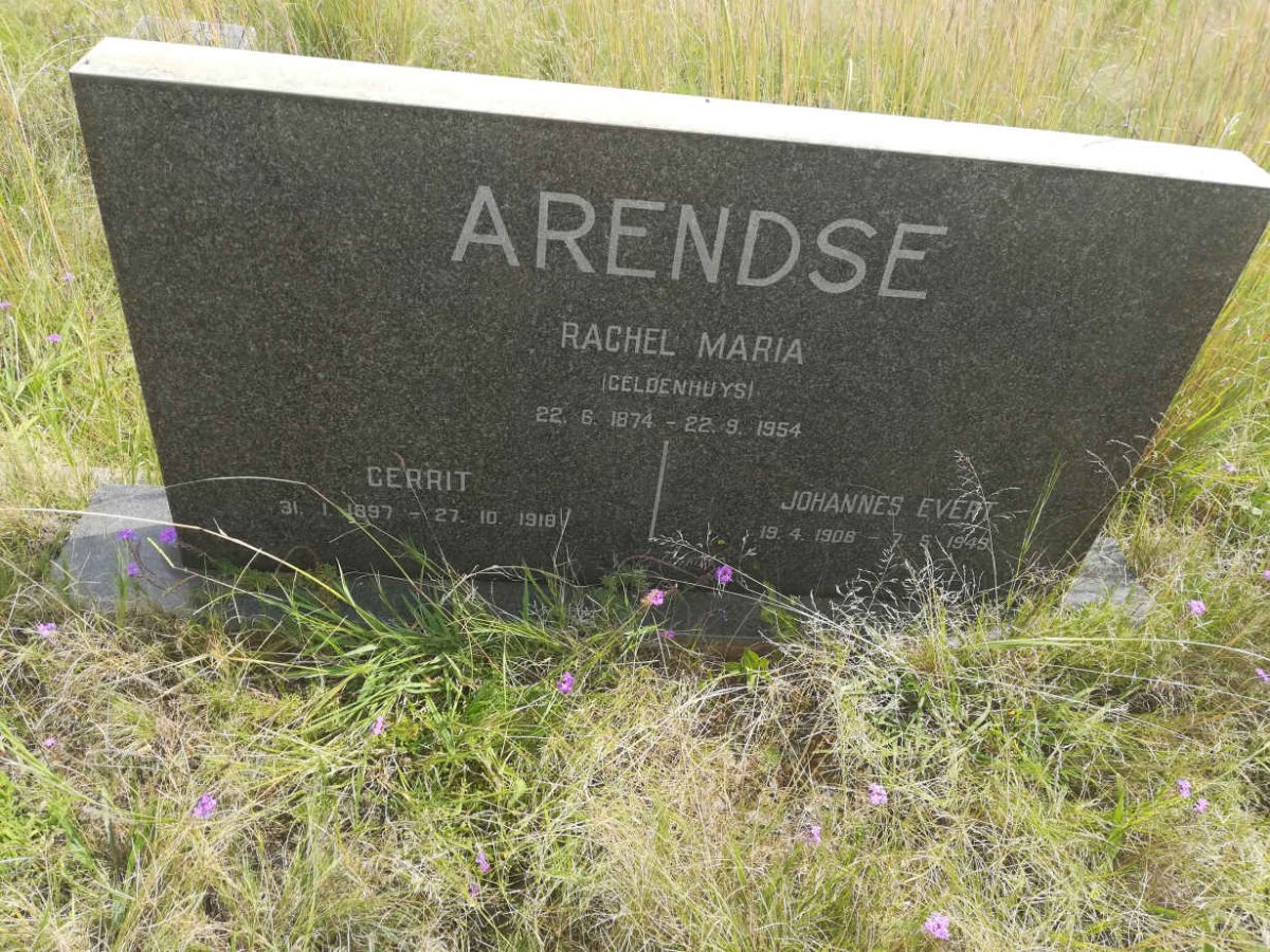 ARENDSE Rachel Maria nee GELDENHUYS 1874-1954 :: ARENDSE Gerrit 1897-1918 :: ARENDSE Johannes Evert 190?-1949