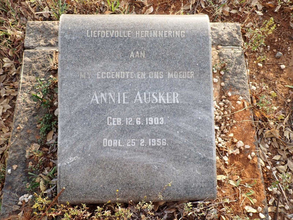 AUSKER Annie 1903-1956