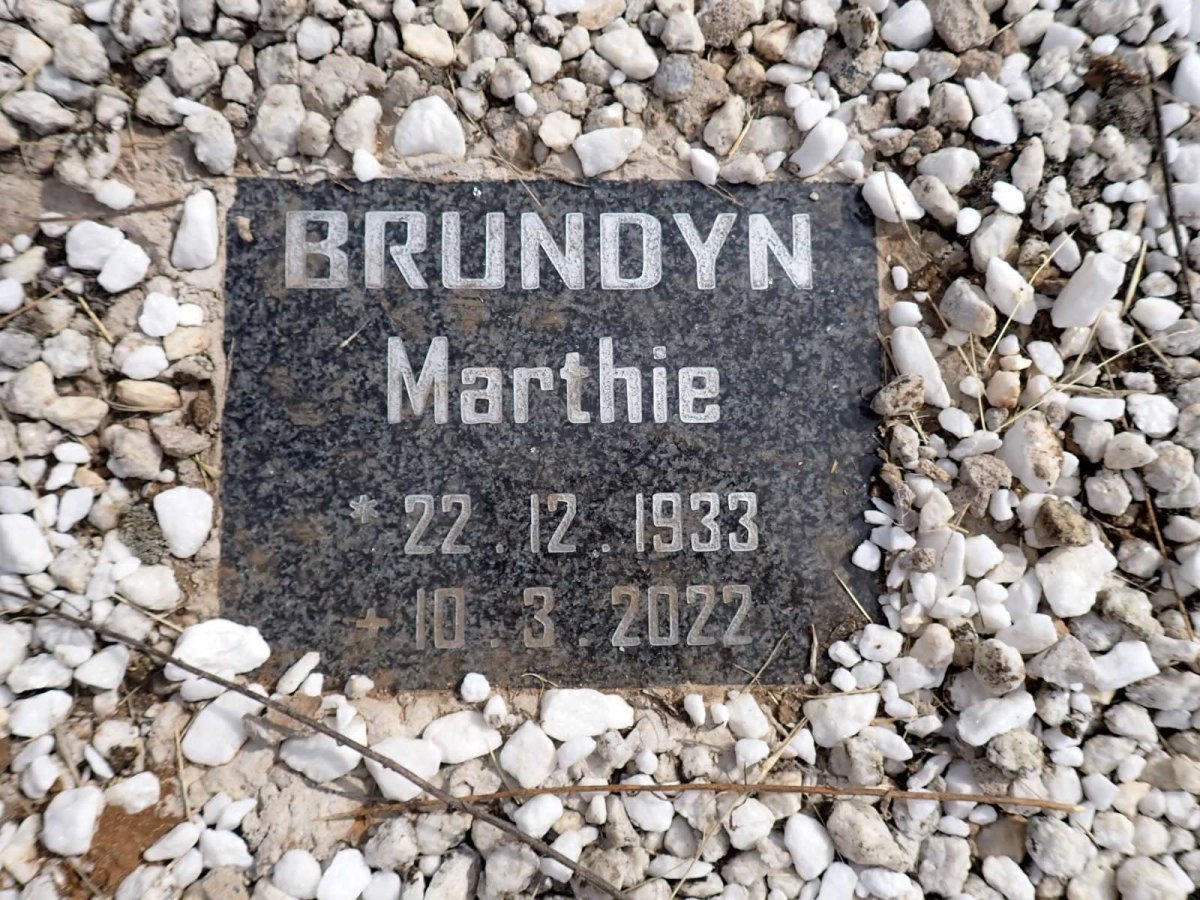 BRUNDYN Marthie 1933-2022