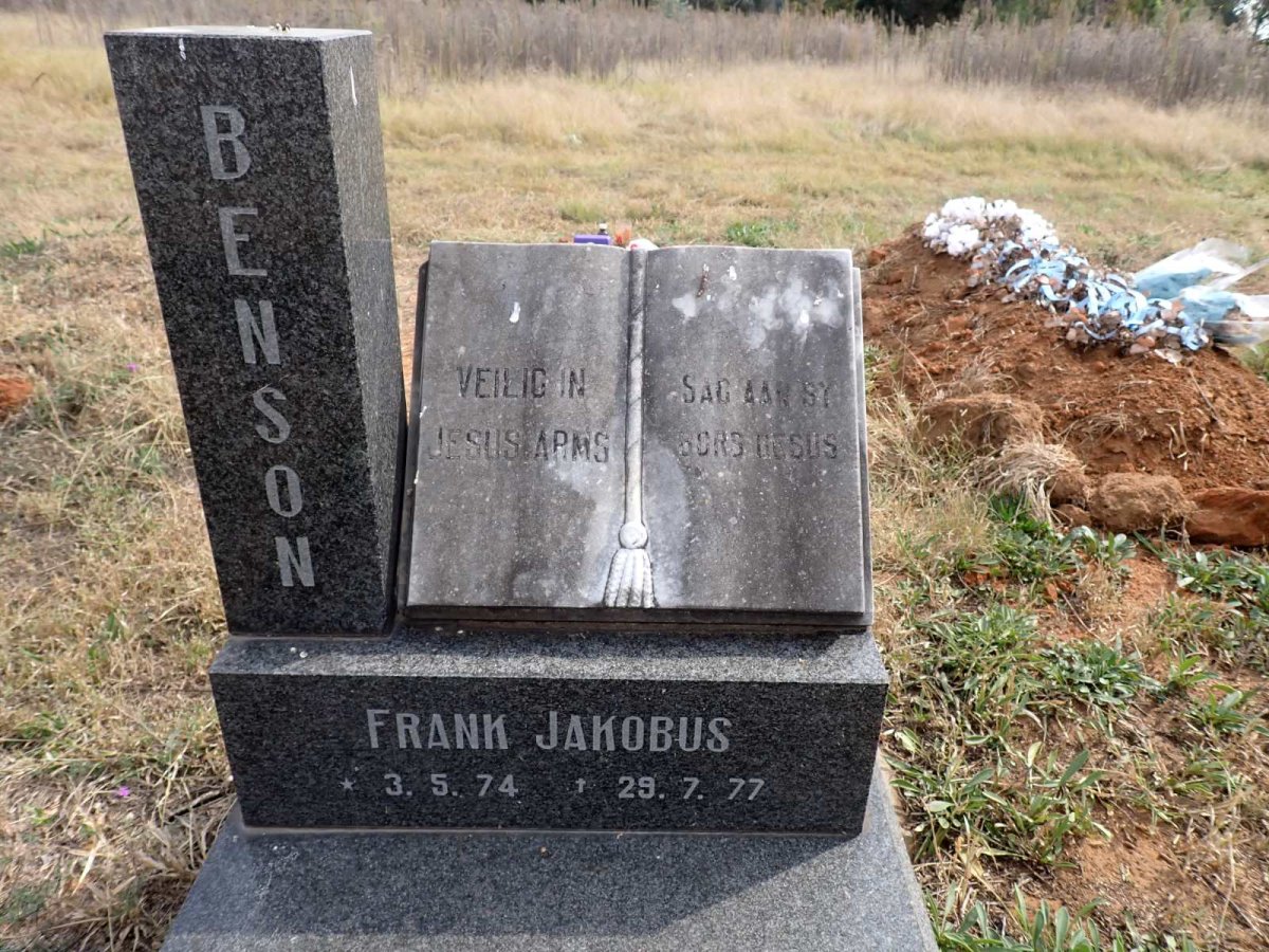BENSON Frank Jacobus 1974-1977