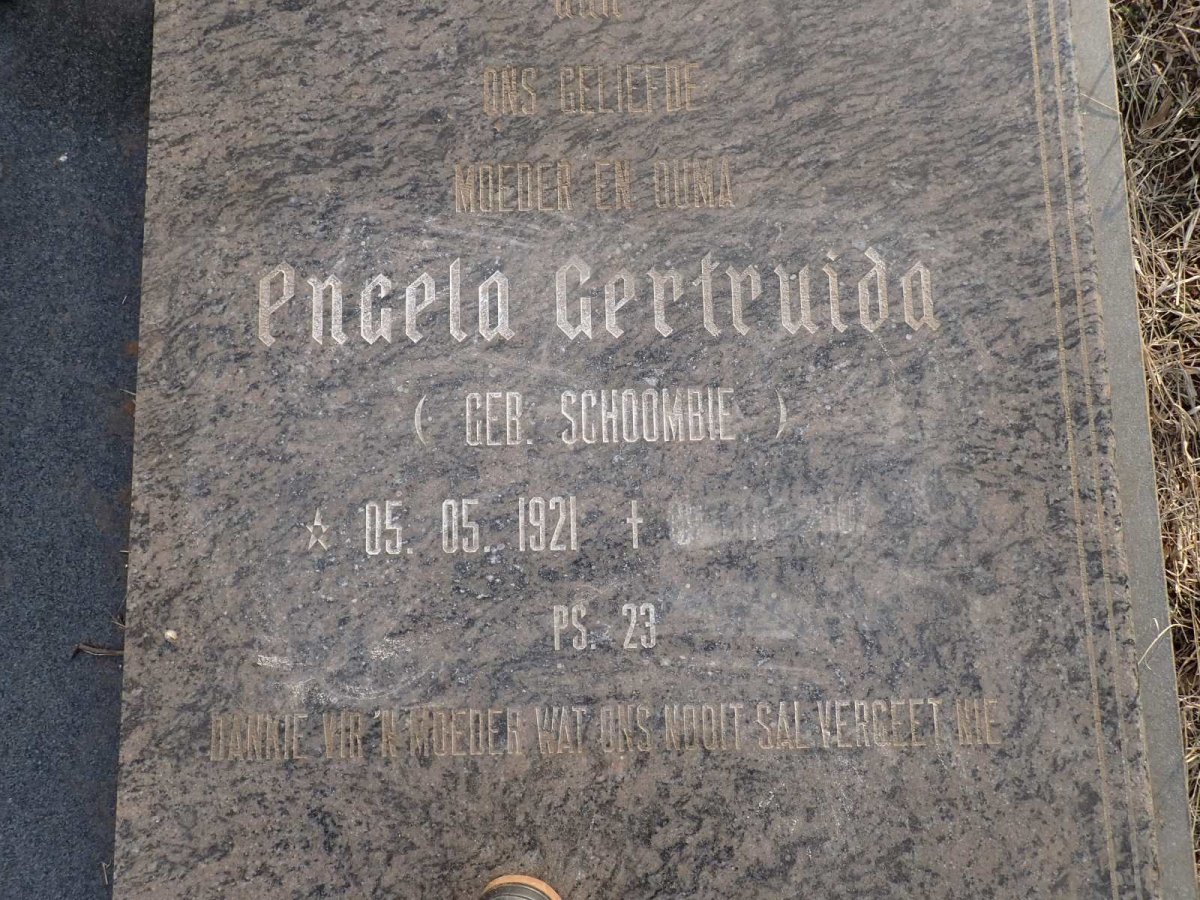 COETZER Izak Stephanus 1914-1994 & Engela Gertruida SCHOOMBIE 1921-2002 _3