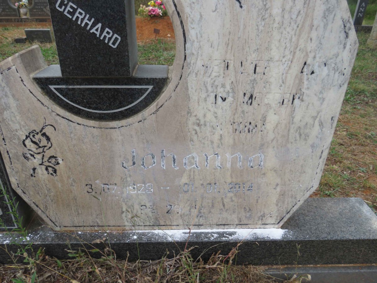 DOUGLAS Jimmy 1928-1999 & Johanna 1929-2014 _3