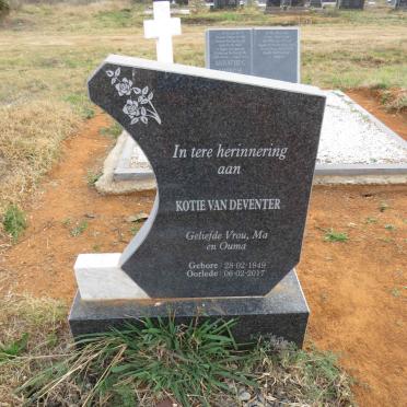 DEVENTER Kotie, van 1949-2017