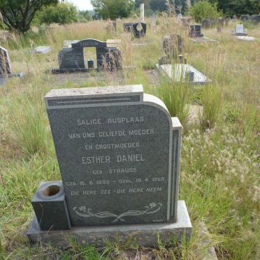 DANIEL Esther nee STRAUSS 1893-1969