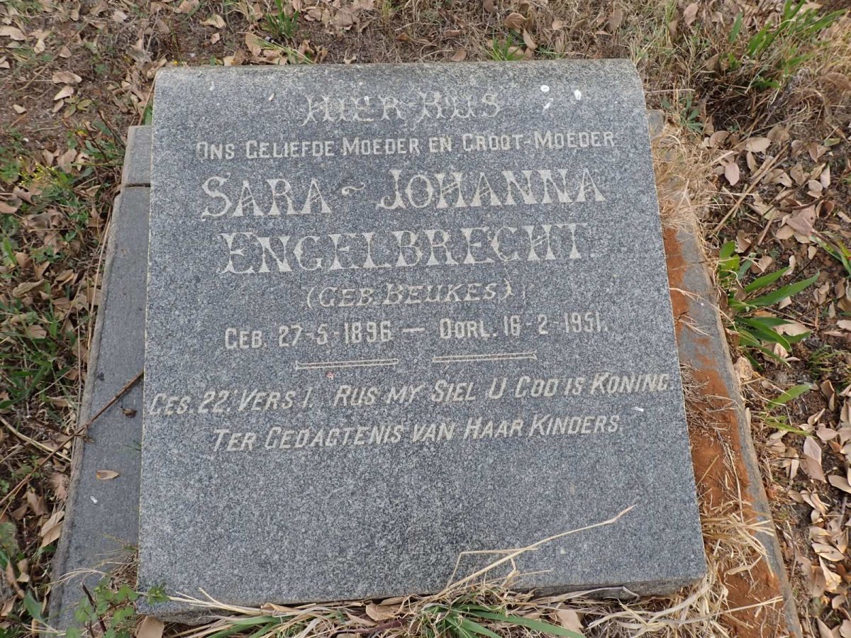 ENGELBRECHT Sara Johanna nee BEUKES 1896-1951