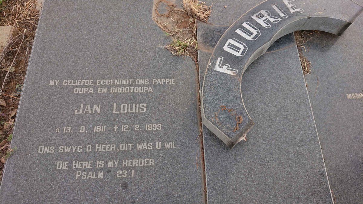 FOURIE Jan Louis 1911-1993 & Johanna Magdalena BRITS 1917-2003 _1