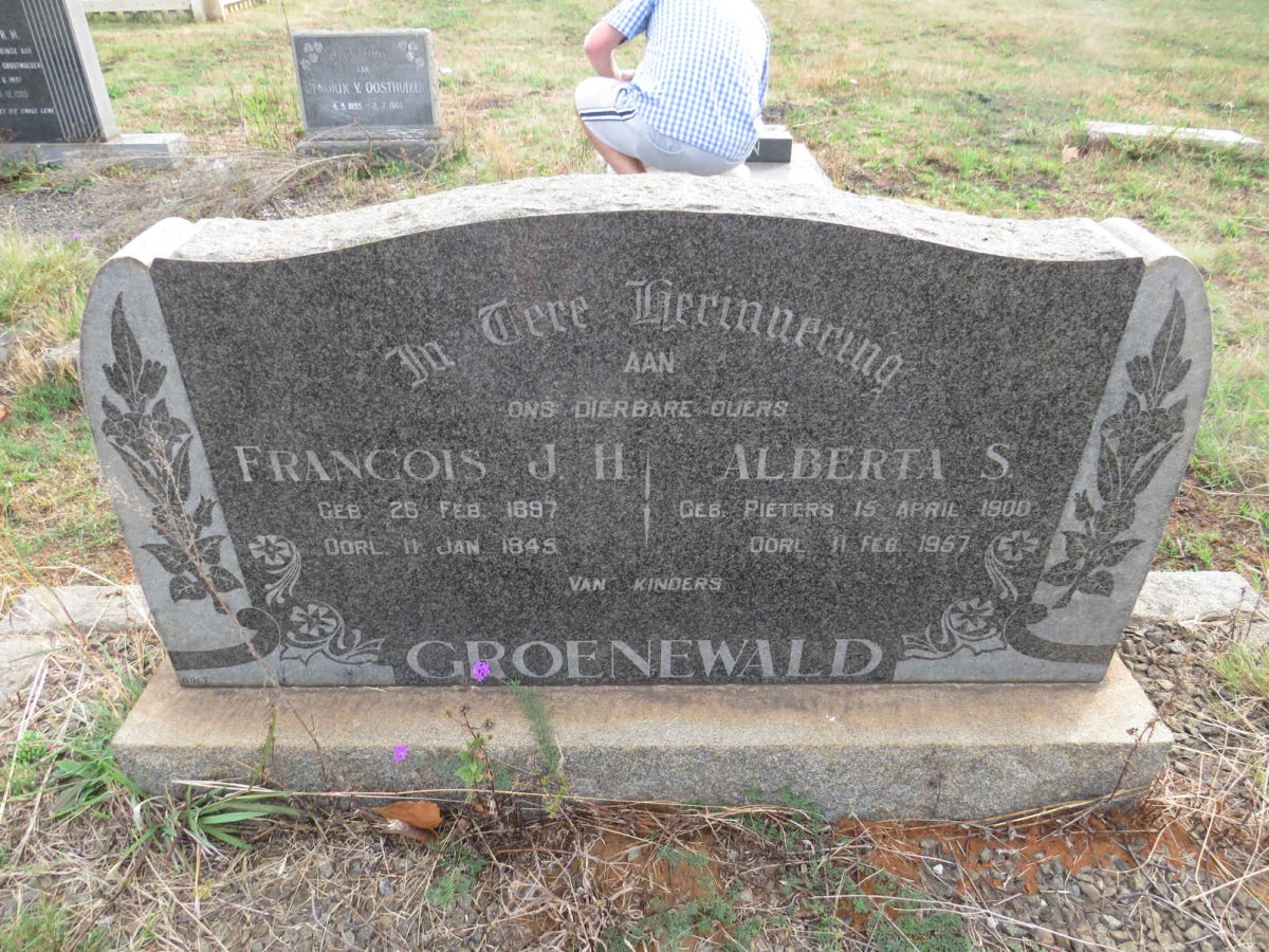GROENEWALD Francois J.H. 1897-1945 & Alberta S. PIETERS 1900-1957
