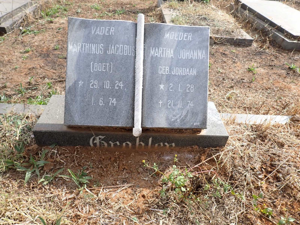 GROBLER Marthinus Jacobus 1924-1974 & Martha Johanna JORDAAN 1928-1974