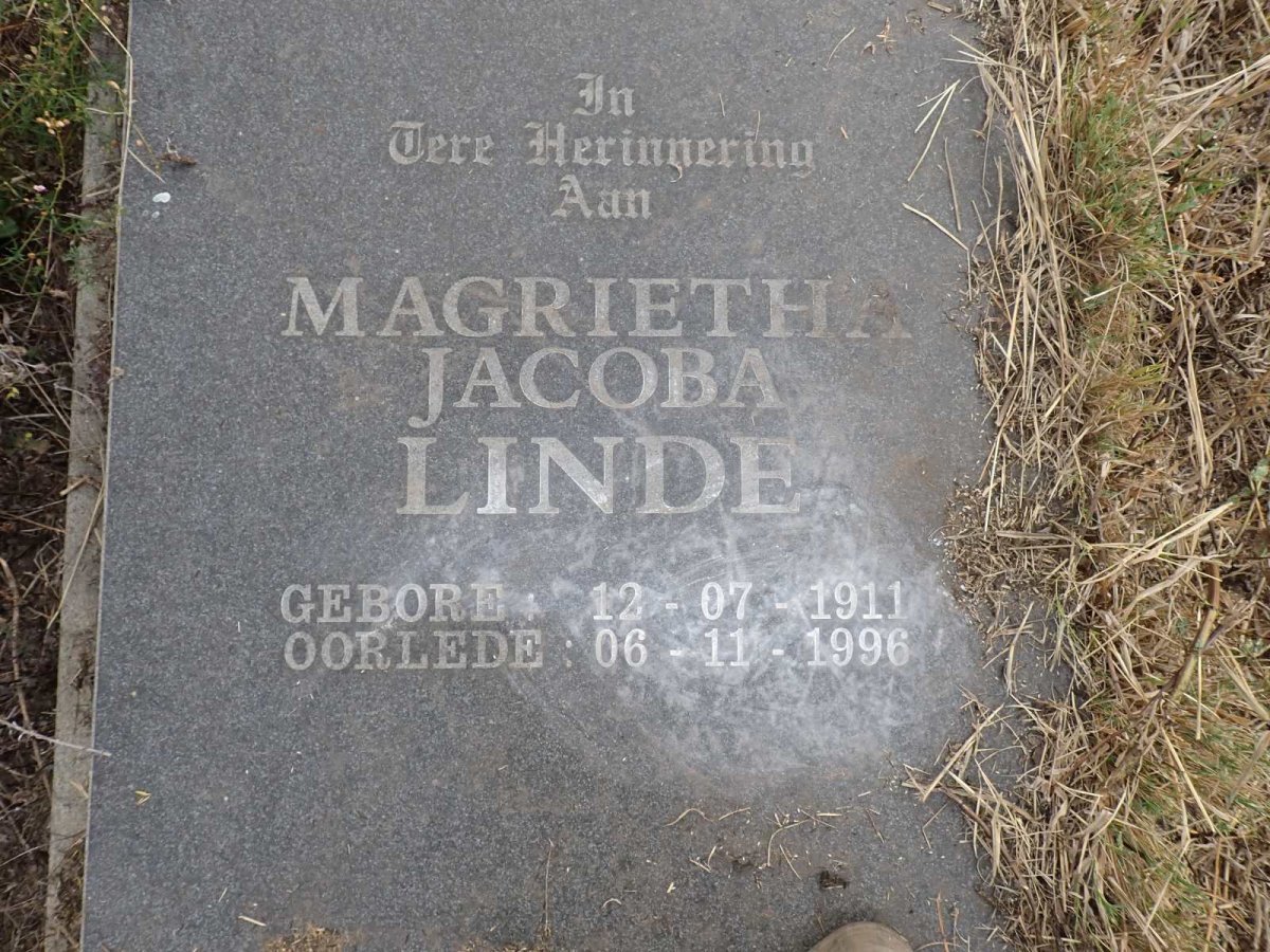 LINDE Magrietha Jacoba 1911-1996