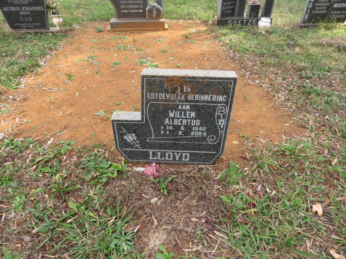 LLOYD Willem Albertus 1940-2004