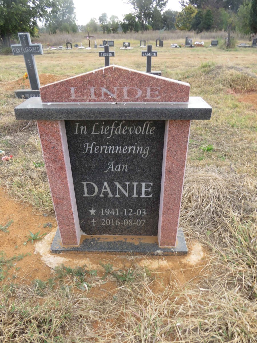 LINDE Danie 1941-2016