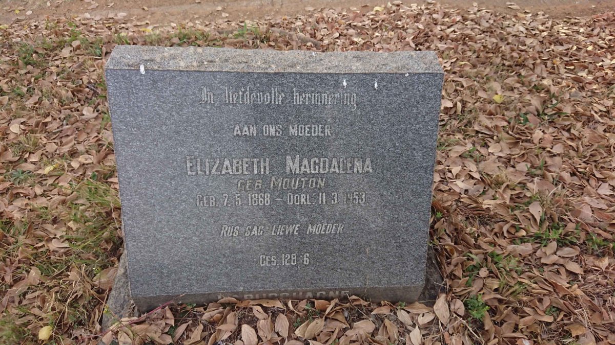 LABUSCHAGNE Elizabeth Magdalena nee MOUTON 1868-1953