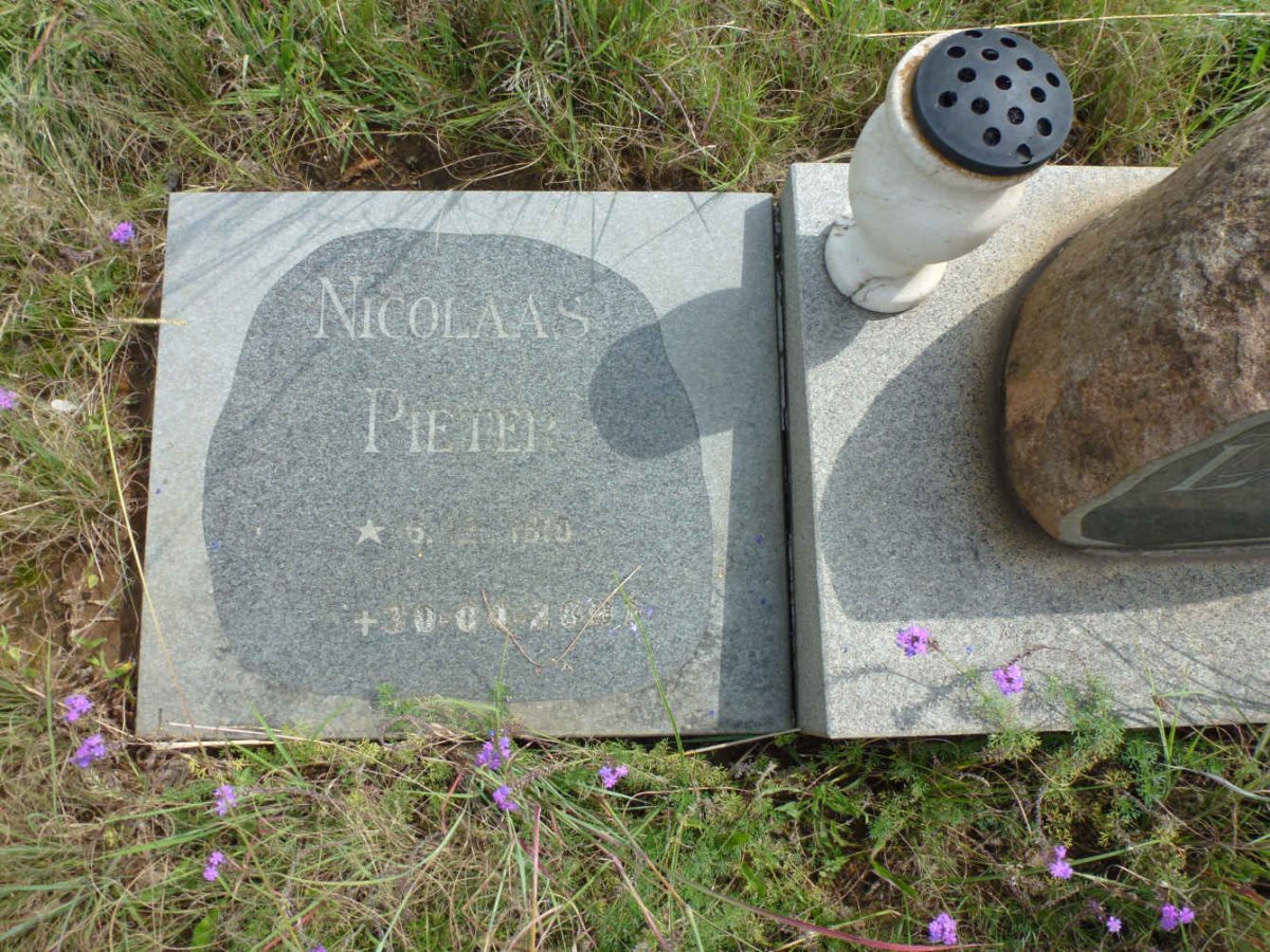 LINDE Nicolaas Pieter 1910-2001 &amp; Maria Magdalena ALBERTS 1911-198?