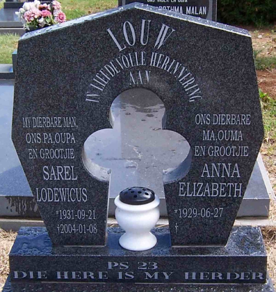 LOUW Sarel Lodewicus 1931-2004 &amp; Anna Elizabeth 1929-