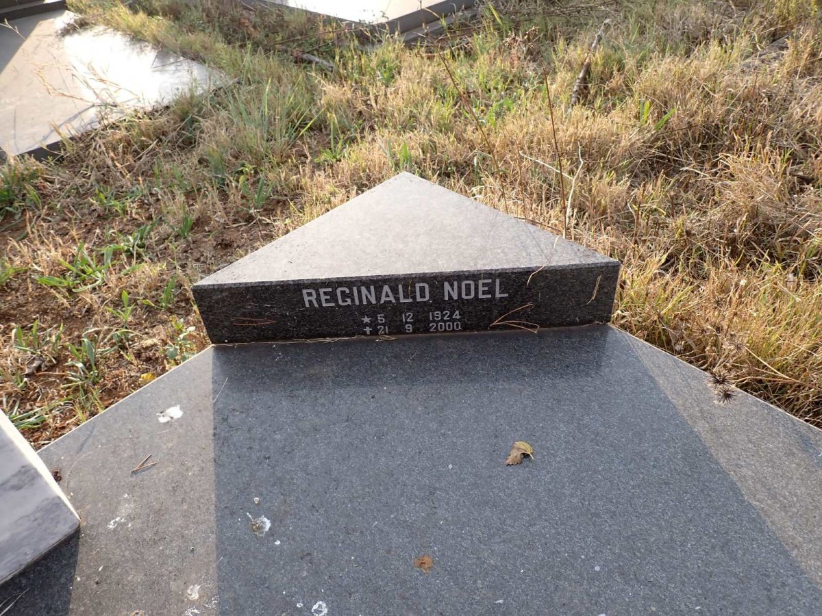 MEIER Reginald Noel 1924-2000 & Aletta Catharina STRYDOM 1927-1995 _2