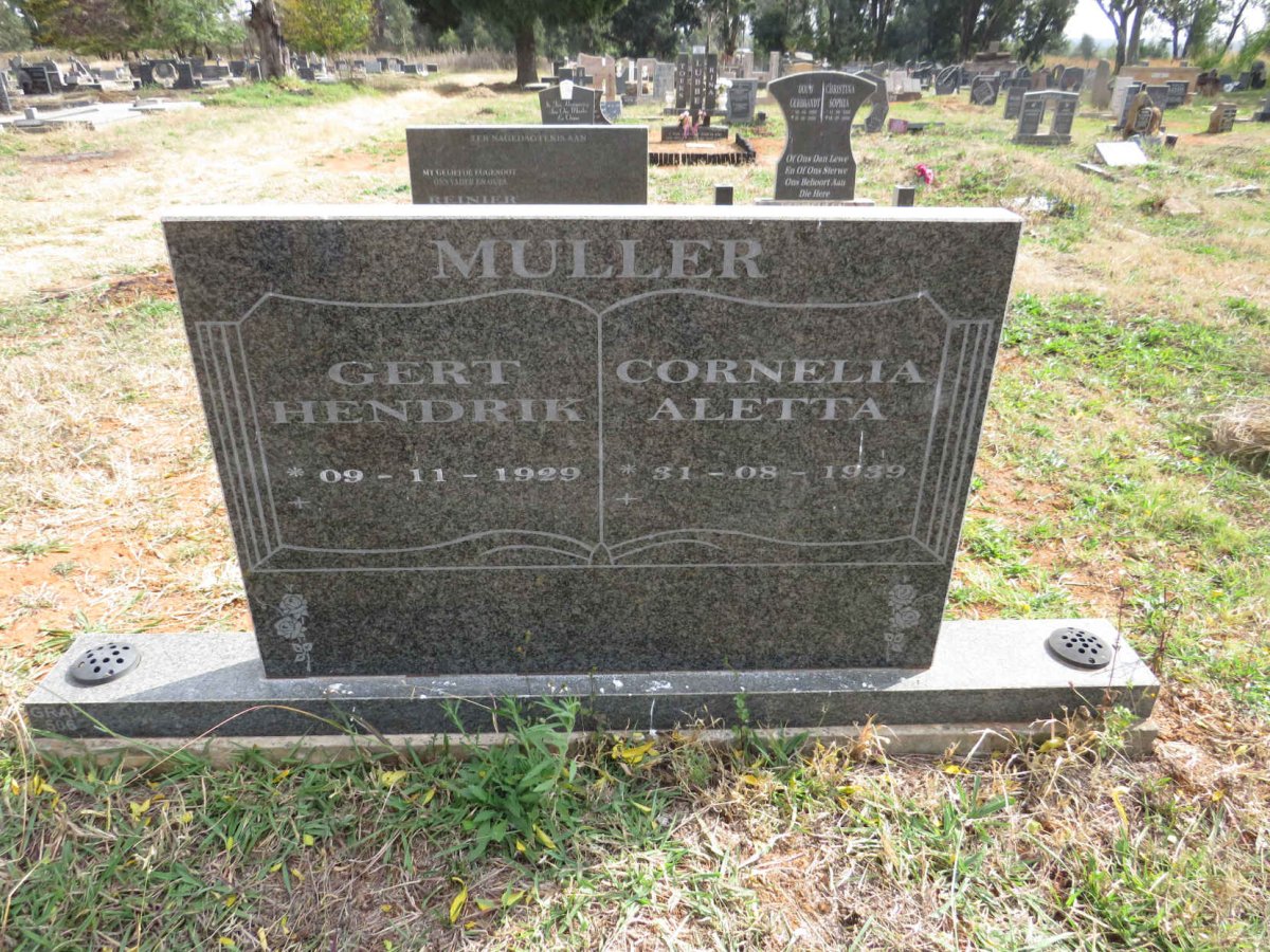 MULLER Gert Hendrik 1929- & Cornelia Aletta 1939-