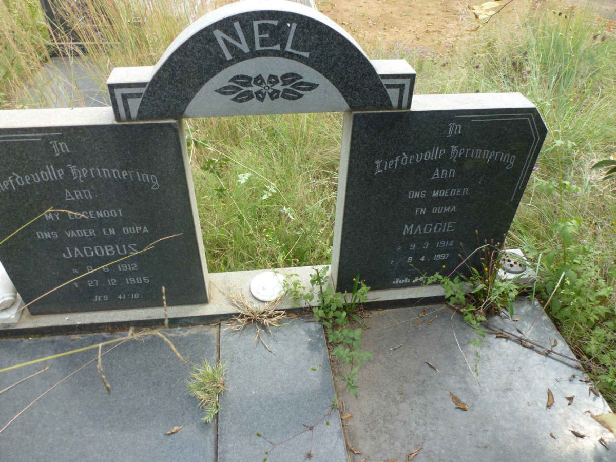 NEL Jacobus 1912-1985 &amp; Maggie 1914-1997