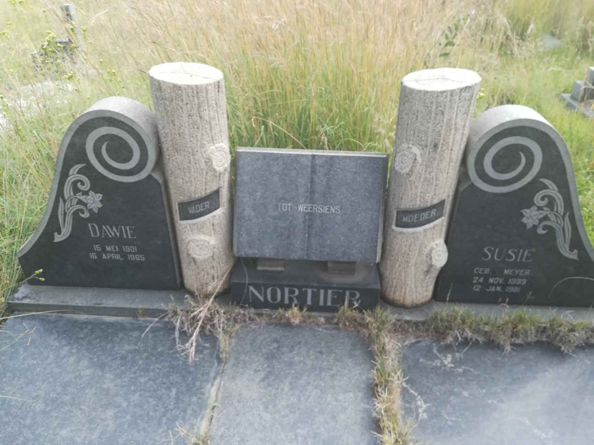 NORTIER Dawie 1901-1965 &amp; Susie MEYER 1899-1981