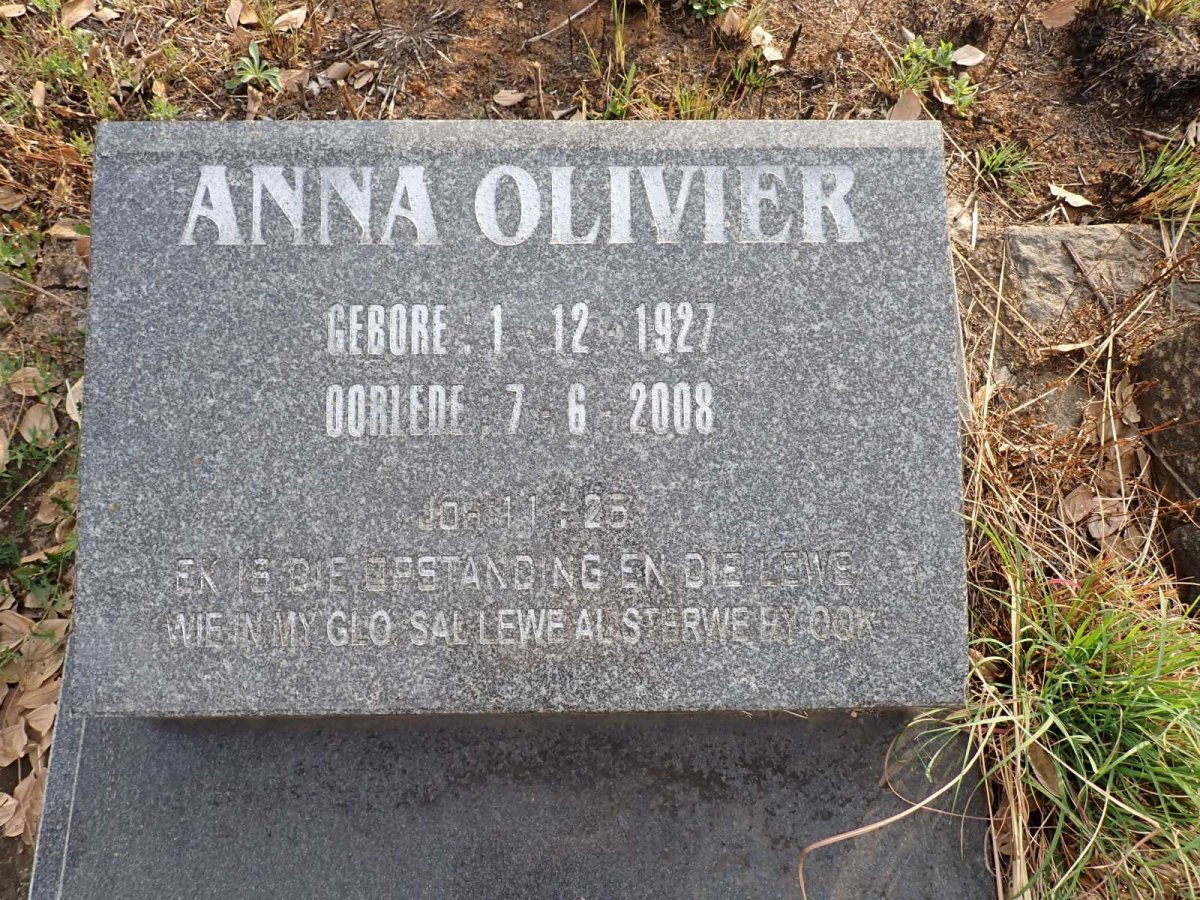 OLIVIER Anna 1927-2008