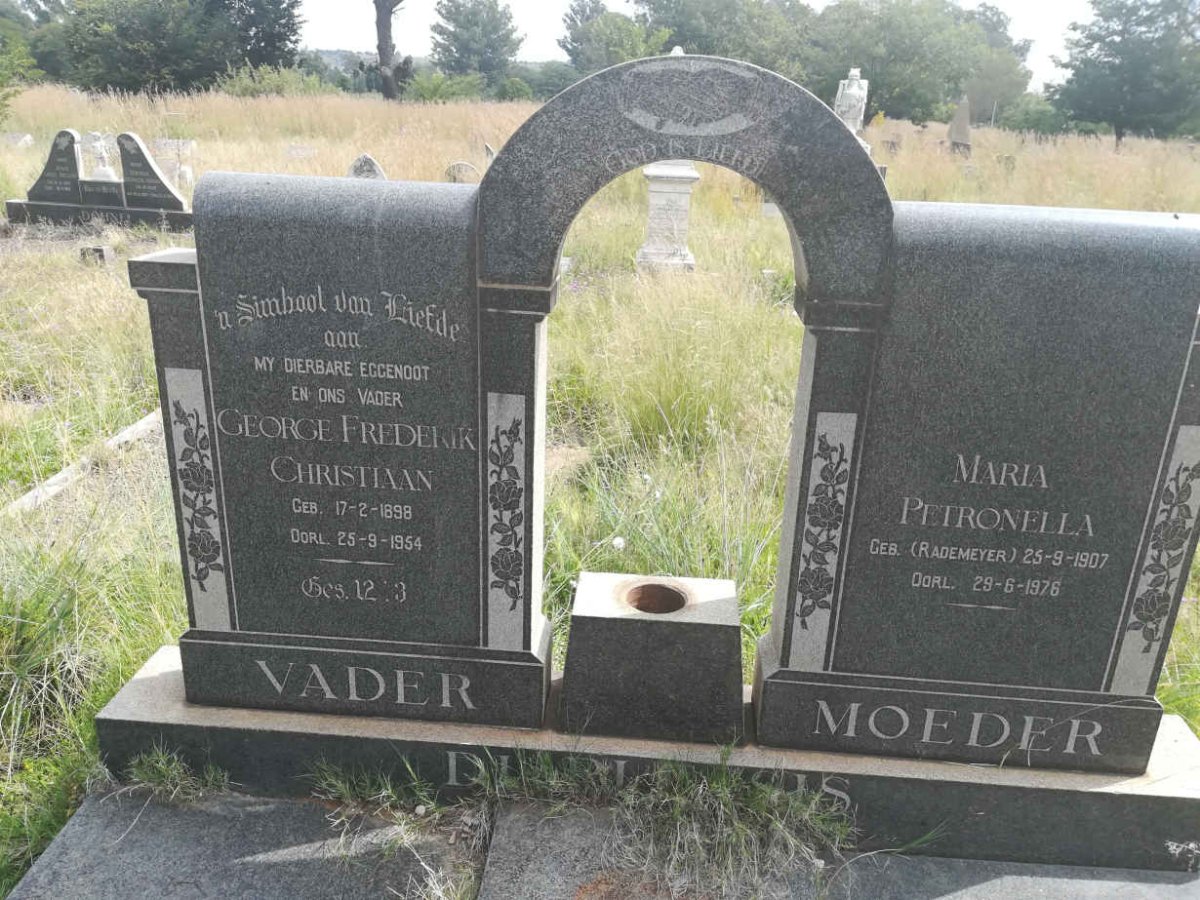 PLESSIS George Frederik Christiaan, du 1898-1954 &amp; Maria Petronella RADEMEYER 1907-1976