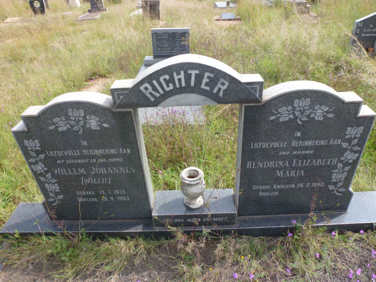 RICHTER Willem Johannes 1935-1983 &amp; Hendrina Elizabeth Maria KNOESEN 1943-