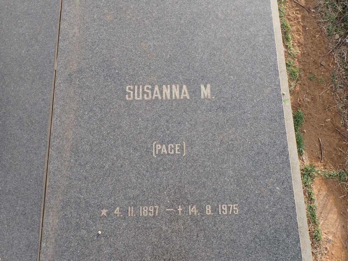 ROUX Lodewikus J., le 1894-1960 &  Susanna M. PACE 1897-1975 _2