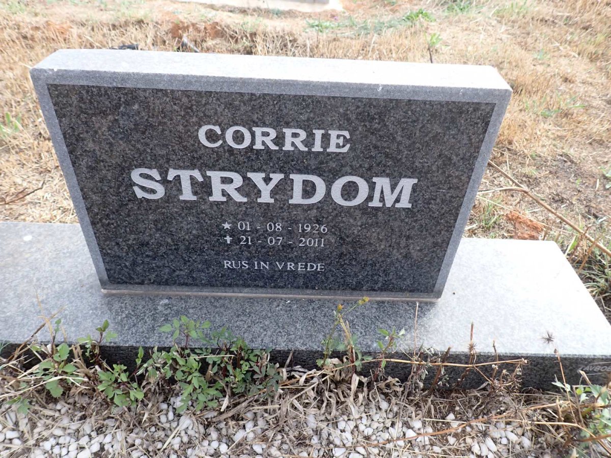 STRYDOM Corrie 1926-2011