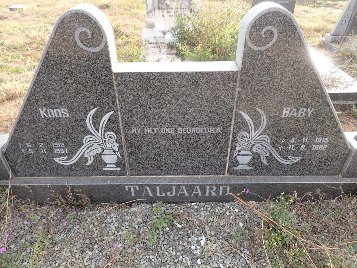TALJAARD Koos 1912-1997 & Baby 1915-1992