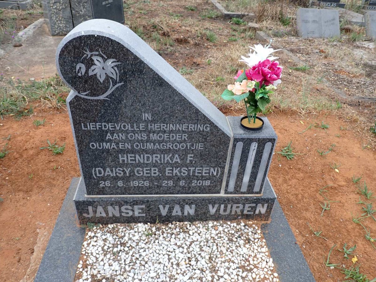 VUREN Hendrika F., Janse van nee EKSTEEN 1926-2018
