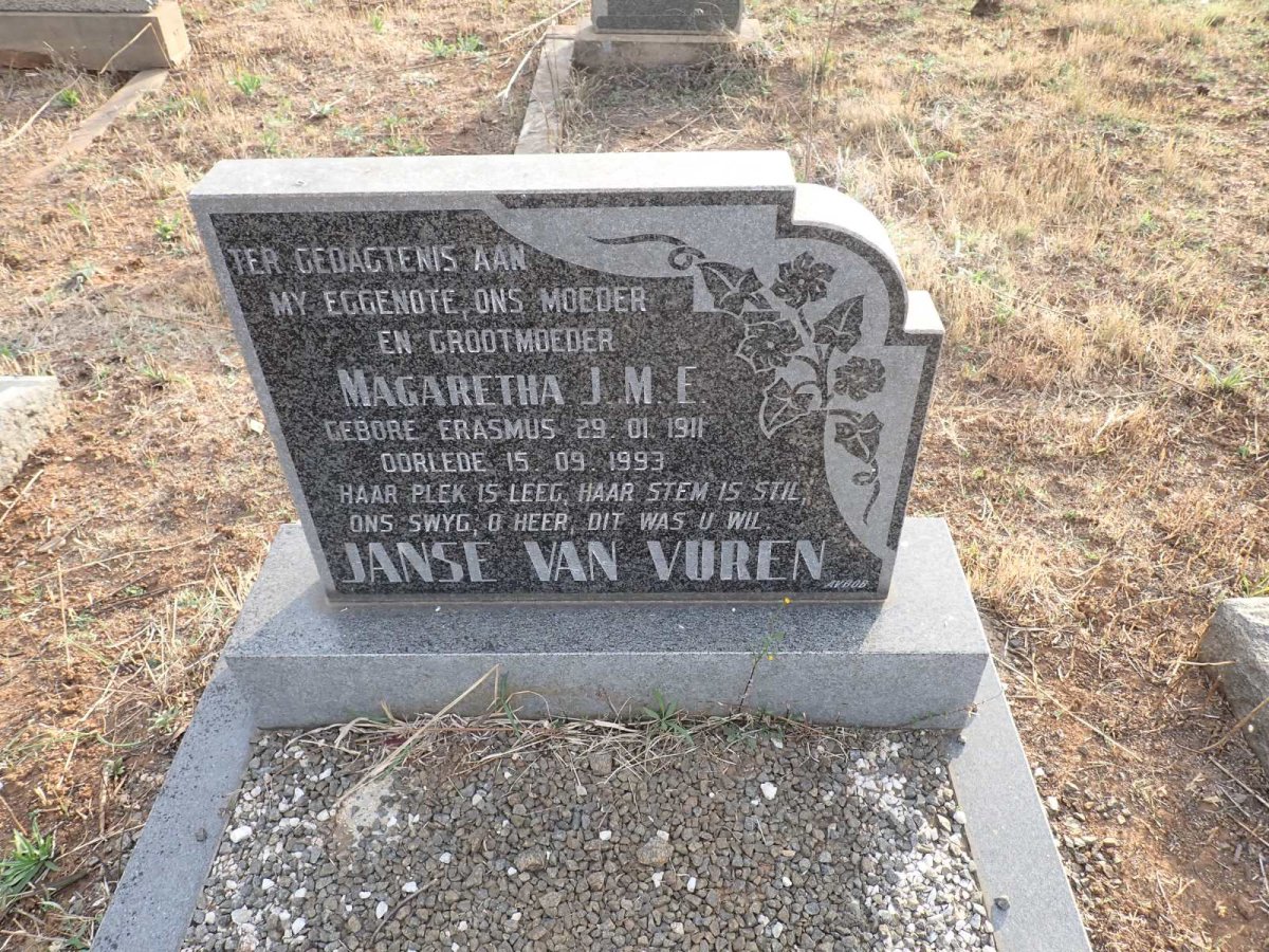 VUREN Magaretha J.M.E., Janse van nee ERASMUS 1911-1993