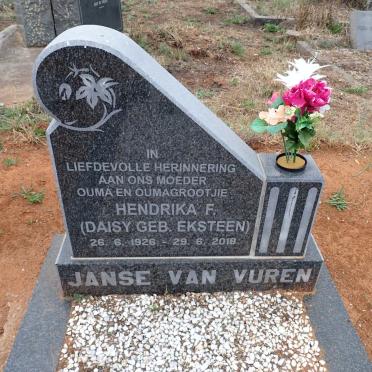 VUREN Hendrika F., Janse van nee EKSTEEN 1926-2018