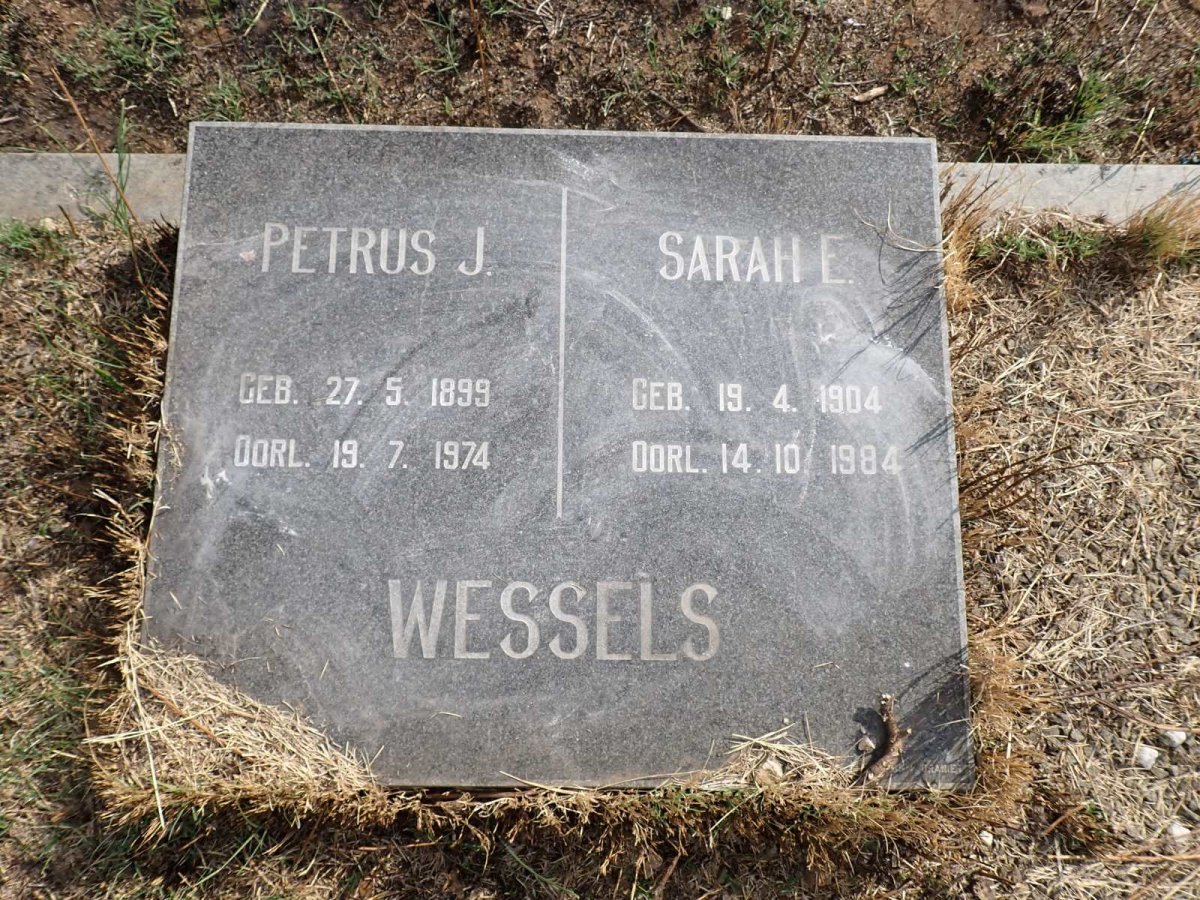 WESSELS Petrus J. 1899-1974 & Sarah E. 1904-1984