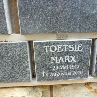 MARX Toetsie 1913-2010