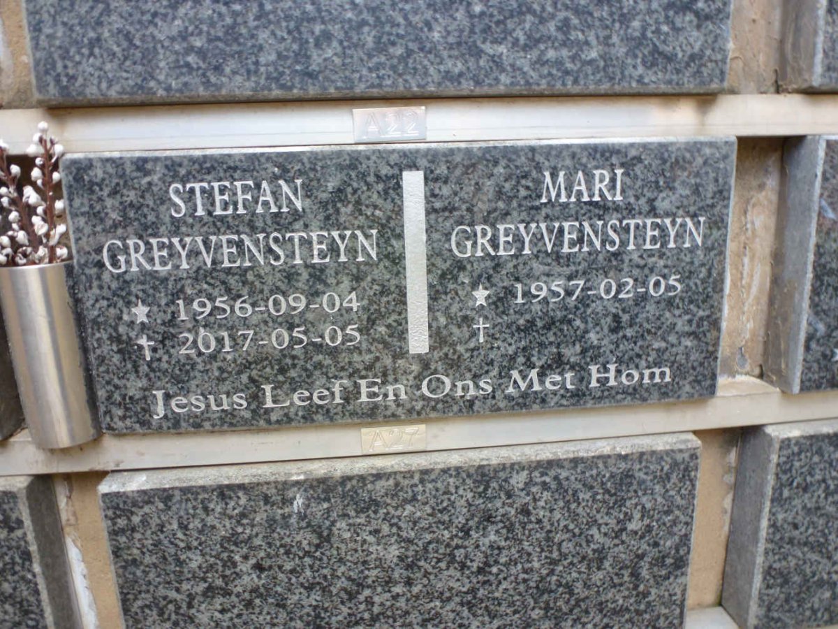 GREYVENSTEYN Stefan 1956-2017 &amp; Mari 1957-