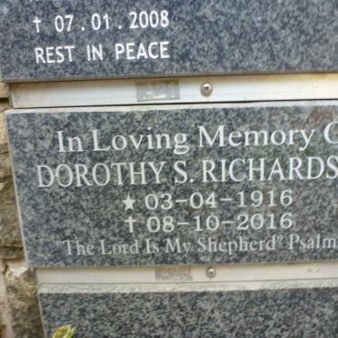 RICHARDSON Dorothy S. 1916-2016