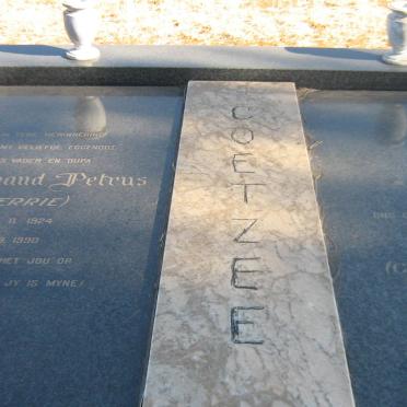 COETZEE Ferdinand Petrus 1924-1990 &amp; Pauline VAN DER HOFF 1933- 