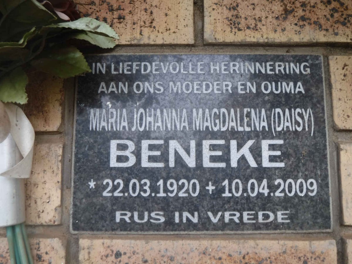 BENEKE Maria Johanna Magdalena 1920-2009