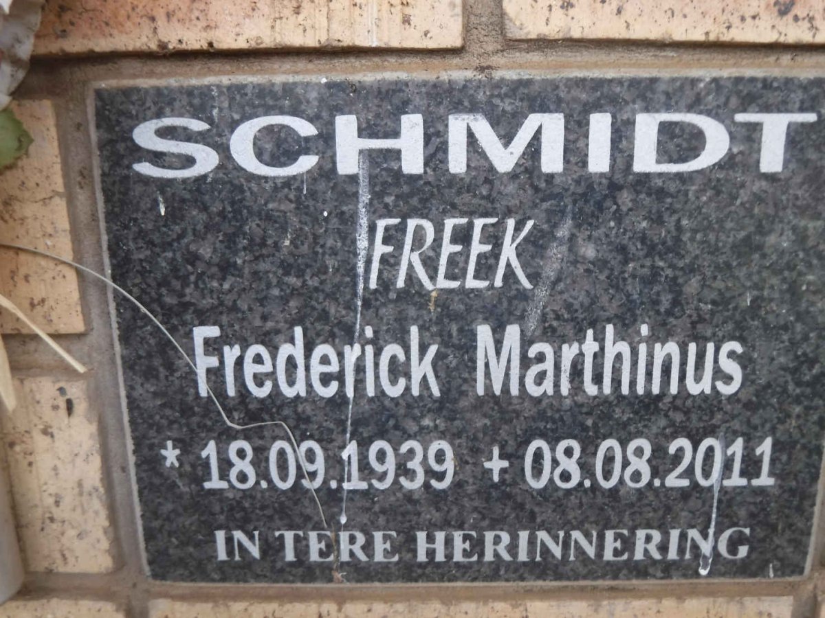 SCHMIDT Frederick Marthinus 1939-2011