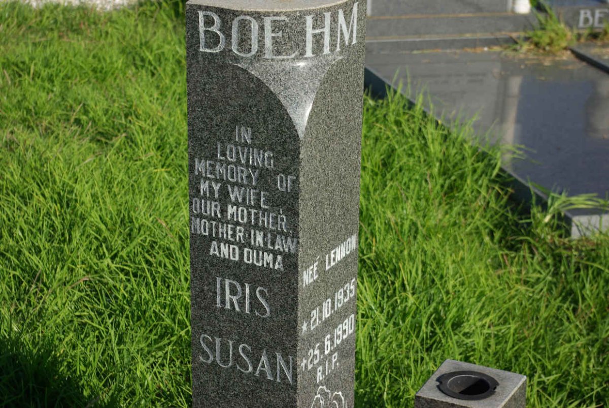 BOEHM Iris Susan nee LENNON 1935-1990