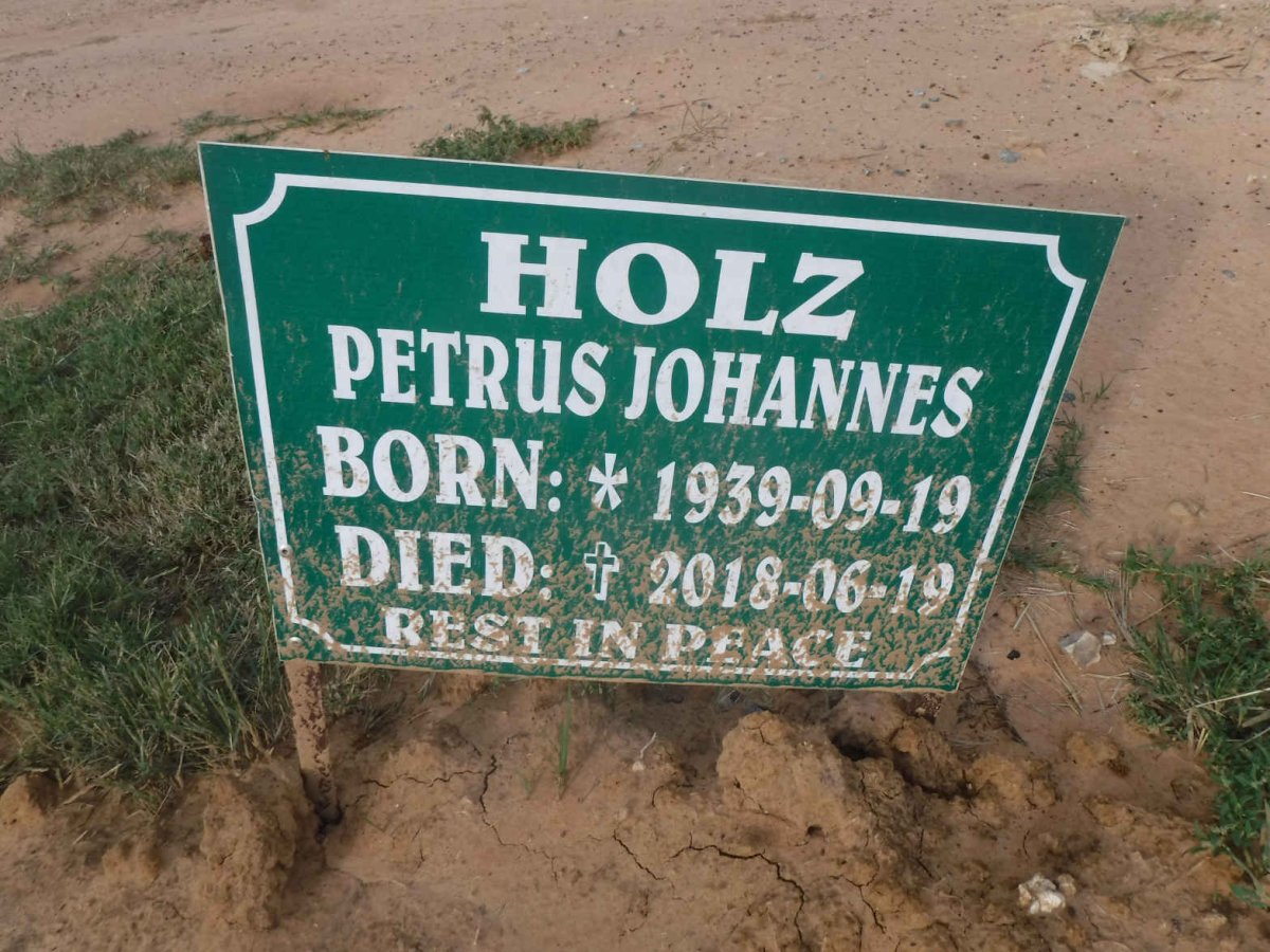 HOLZ Petrus Johannes 1939-2018