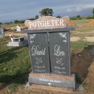 POTGIETER David 1923-2013 &amp; Lien 1926-2018